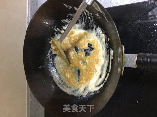 Baked Pumpkin with Salted Egg Yolk recipe