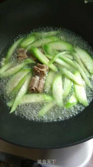 Baling Melon Pork Ribs Soup recipe