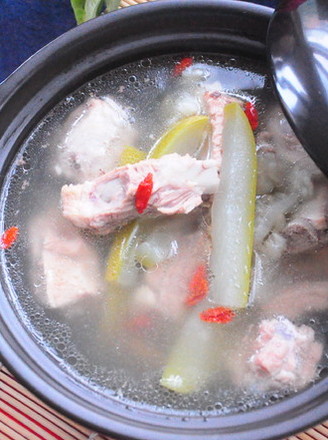 Summer Clear Soup-pork Ribs and Gourd Soup