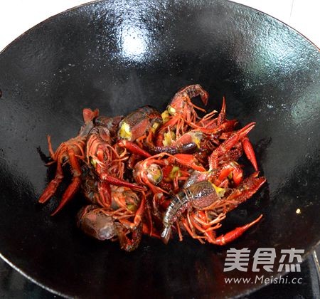 Hunan Spicy Crayfish recipe