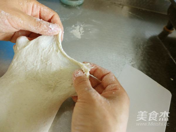 Five Grain Soy Milk and Walnut Buns recipe