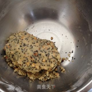 Black Sesame Walnut Crisp recipe