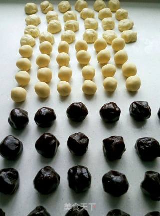 Egg Yolk Crisp recipe