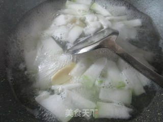 Whip Bamboo Shoots and Winter Melon Soup recipe