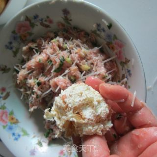 Fish-flavored Vermicelli Lion Head recipe