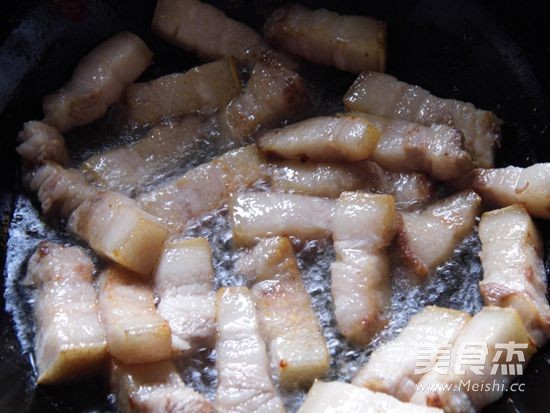 Stewed Pork with Matsutake recipe