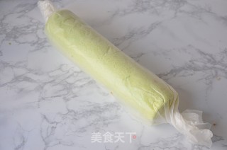 Spinach Pork Floss Cake Roll recipe