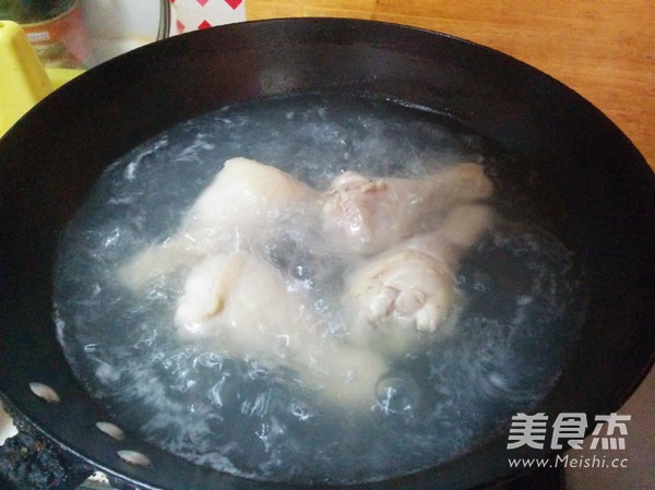 Supor Chicken Leg Mushroom Soup recipe