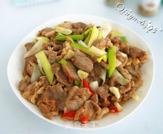 Stir-fried Lamb with Scallions recipe