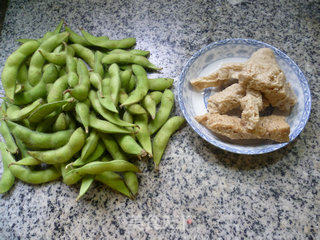 Drunk Bran Mixed with Edamame recipe