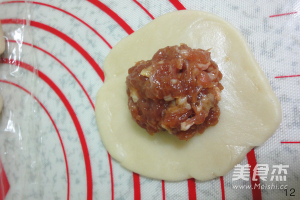 Su-style Fresh Meat Moon Cakes recipe