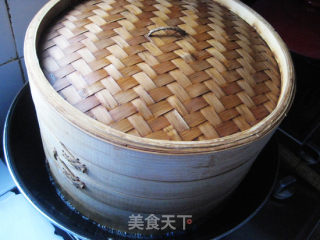 Celery Pork Ingot Dumplings recipe