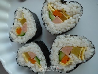 【flower Sushi】----heart-shaped Sushi recipe