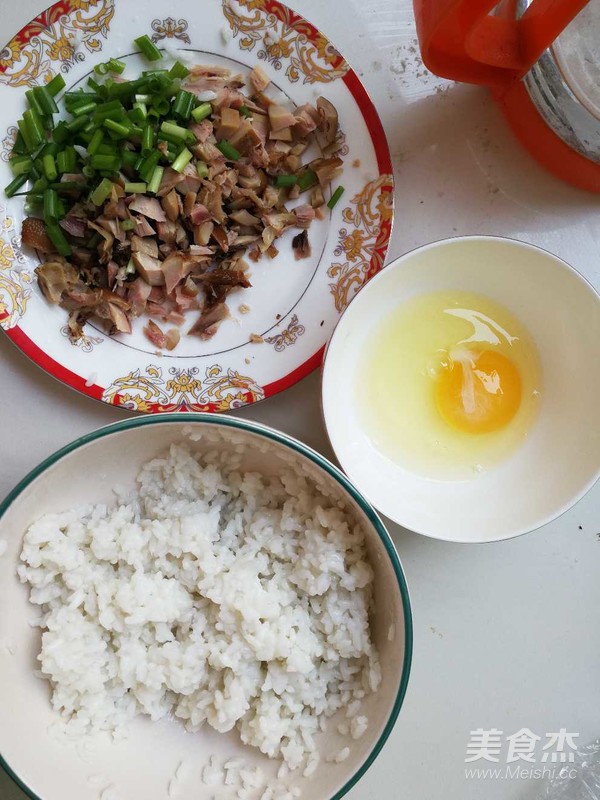 Fried Rice with Chicken Thigh and Egg recipe