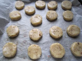 Walnut Round Cake recipe
