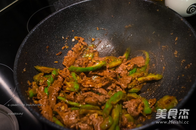 Stir-fried Beef with Bitter Gourd in Black Bean Sauce recipe