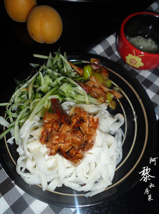 Hand-made Noodles with Pork Sauce