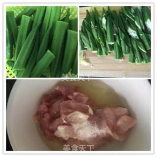 Fried Pork with Okra recipe