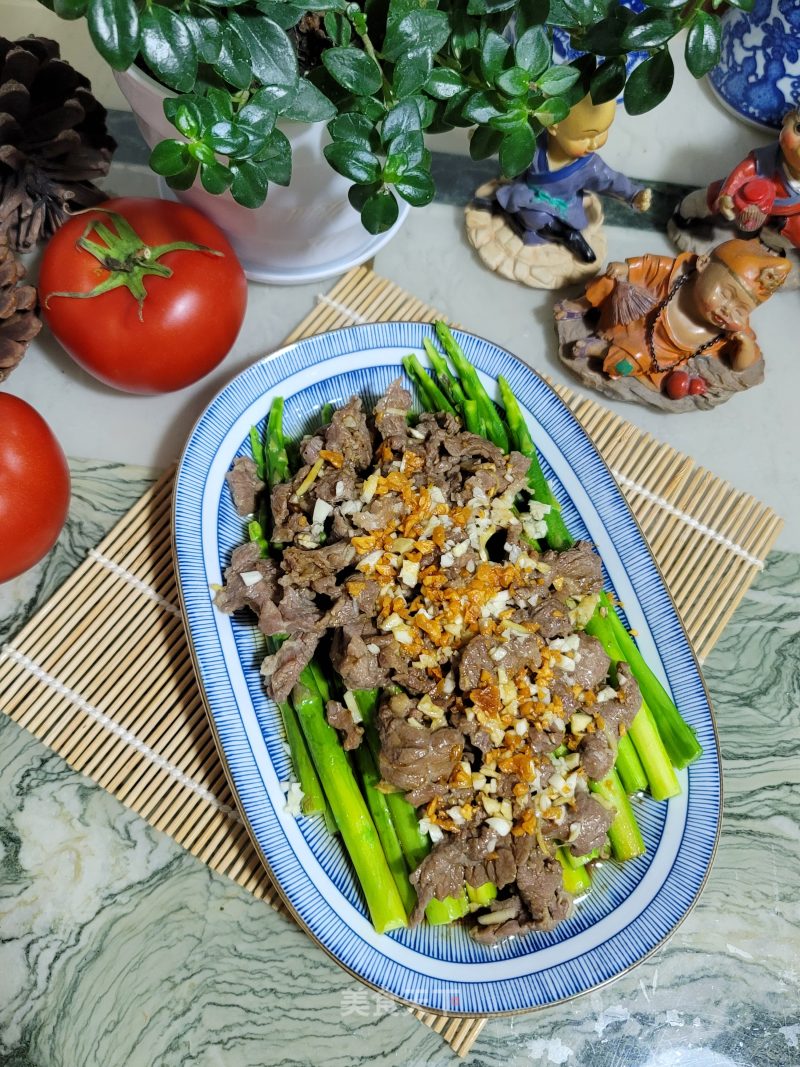 Boiled Beef and Asparagus recipe