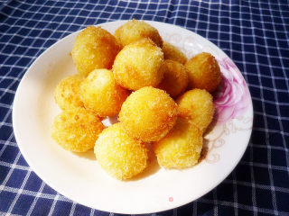 Crispy Cheese Potato Balls recipe