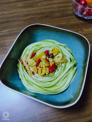 Must Try The Fresh and Refreshing Zucchini Salad recipe