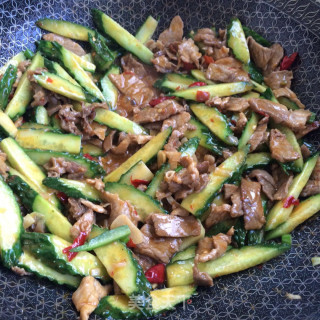 Fried Cucumber with Sliced Pork recipe