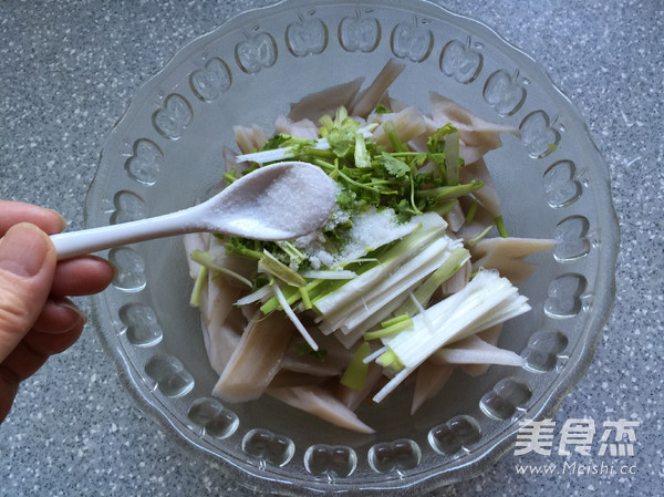 Refreshing Lotus Root Block recipe