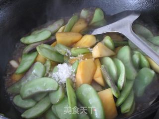 Lentils with Roasted Potatoes recipe