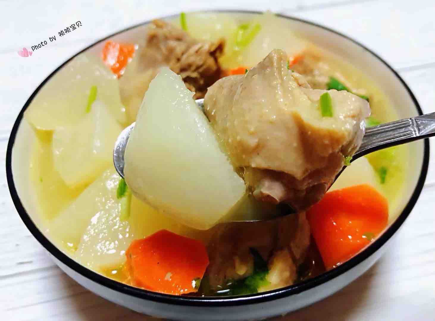 Duck Leg Stewed with White Radish recipe