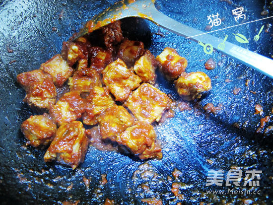 Stir-fried Tomato Pork Ribs recipe