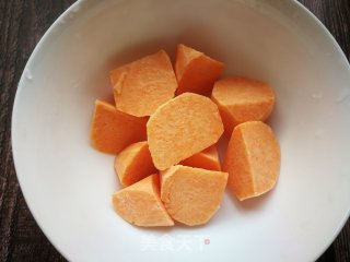 Sweet Potato Peach Gum Tremella Syrup recipe