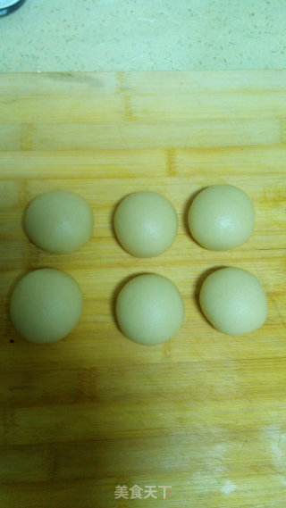 Su-style Mustard and Fresh Meat Mooncakes recipe