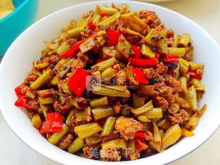 Stir-fried Minced Pork with Capers recipe