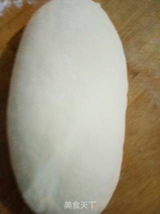 Leek Stuffed Wheat Ear Buns recipe