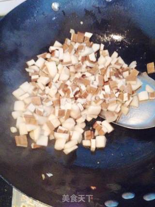 Fried Dried Bean Curd with Capers recipe