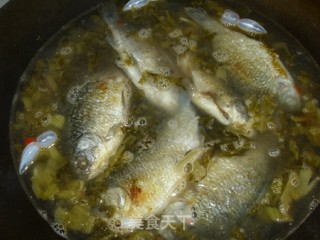 Carp with Tofu and Sauerkraut recipe