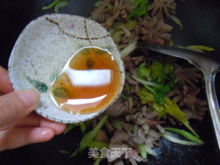 Food Diversification---fried Duck Gizzards with Egg recipe