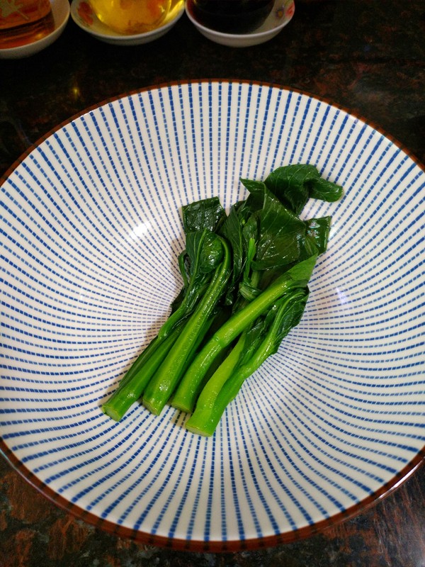 Simple Food for One Person~~ Choy Sum Fried Noodles recipe