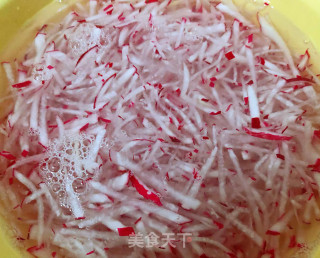 Cold Water Radish and Cucumber Shreds#凉菜# recipe