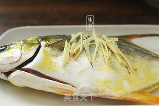 Steamed Yellow Chang Fish recipe