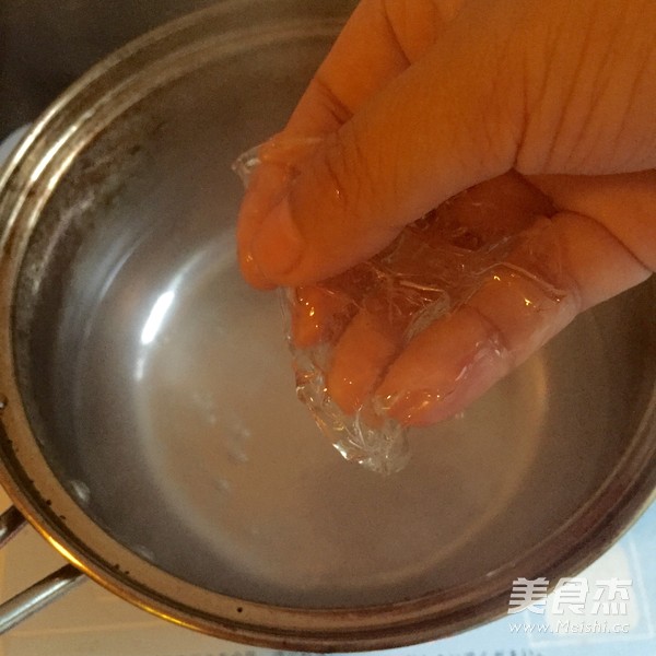 Strawberry Milk Jelly recipe