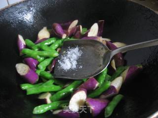 Stir-fried Eggplant with String Beans recipe