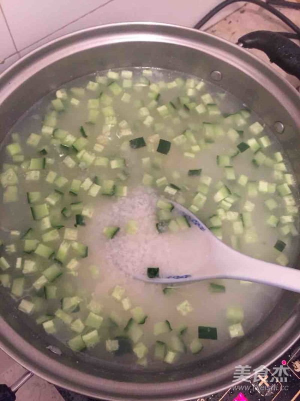 Cucumber Pork Congee recipe