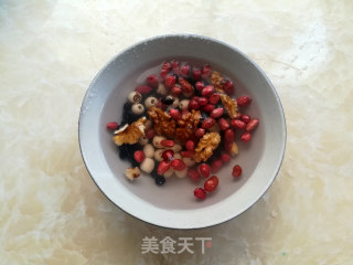 Soothing and Enriching Blood Porridge with Miscellaneous Grains recipe