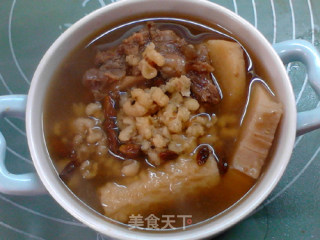 Yam, Ginseng, Barley and Beef Bone Soup recipe