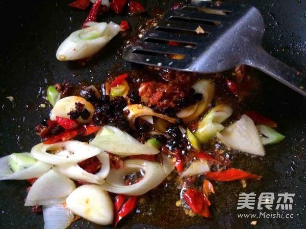 Spicy Braised Fish Pieces recipe