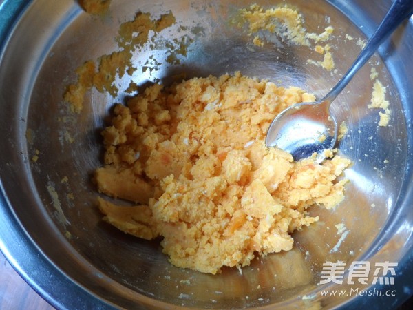 Egg Yolk Pork Floss recipe