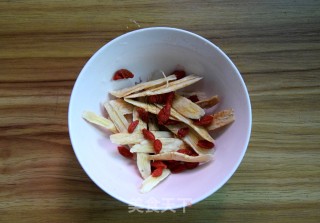 Astragalus Hericium and Chicken Soup recipe