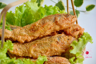 Fried Small Yellow Croaker recipe