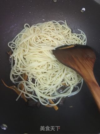 Black Pepper Beef Pasta recipe